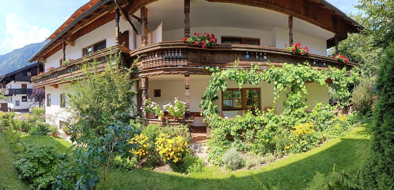 Haus Gaisberger Apartamento Mayrhofen Exterior foto