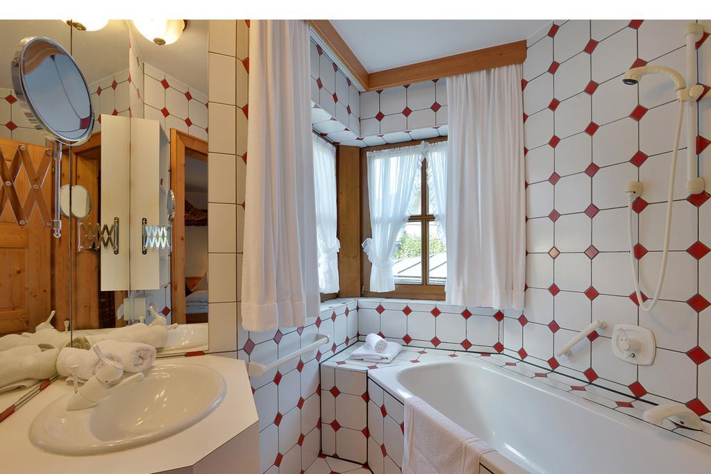 Haus Gaisberger Apartamento Mayrhofen Quarto foto
